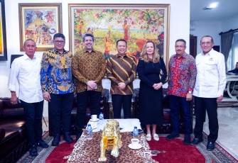 Anggota DPR RI sekaligus Wakil Ketua Umum Partai Golkar dan Wakil Ketua Umum KADIN Indonesia Bambang Soesatyo Terima Ketua KADIN Arab Saudi untuk Indonesia