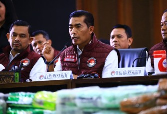 Kabareskrim Polri, Komjen Pol. Wahyu Widada
