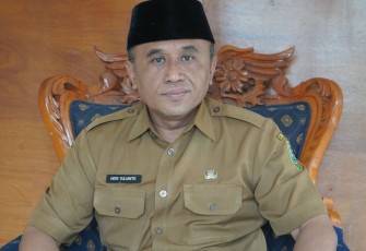 Heri Julianto, Kepala Dinas Perindustrian dan Tenaga Kerja Kabupaten Trenggalek, saat di konfirmasi