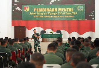 Kabintaljarahdam XIII/Mdk Berikan Pembinaan Mental Ideologi dan Kejuangan di Korem 133/NW
