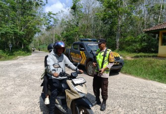 Polsek Belitang III Laksanakan Patroli Kegiatan Rutin Yang Ditingkatkan