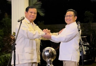 Presiden Prabowo Subianto bersama Ketum PKB Muhaimin Iskandar di Jakarta, Kamis (23/10)