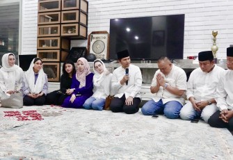 Pengurus DPD Dan Fraksi Demokrat DPRD Jatim Hadiri Tahlil Doa Bersama 40 Hari Wafatnya Almarhum Renville Antonio
