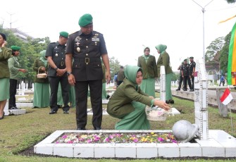 Kodam XIX/Tuanku Tambusai Gelar Ziarah Rombongan Peringati Hari Juang TNI AD ke-80, Kokohkan Semangat Pengabdian dan Nilai-Nilai Kejuangan
