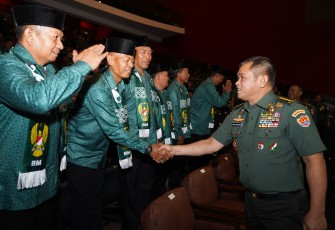 Acara pemberangkatan yang berlangsung di Balai Kartini, Jakarta, Senin (3/2/2025), digelar di sela kegiatan Rapat Pimpinan TNI Angkatan Darat (Rapim TNI AD).