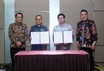 Penandatanganan perjanjian kerja sama (PKS) dengan berbagai DUDI ternama yang diselenggarakan di Jakarta.
