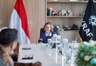 Wamenekraf Irene Umar bahas strategi penguatan ekosistem ekonomi kreatif bersama IUMKM Indonesia, Jakarta, Selasa (6/5/2025)
