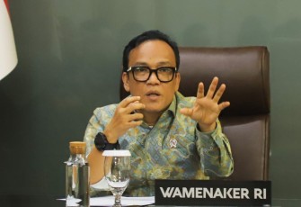 Wamenaker Immanuel Ebenezer Gerungan 