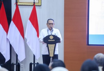 Dirjen Binwasnaker dan K3, Ismail Pakaya