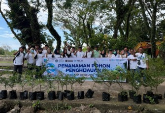 Kegiatan penanaman pohon yang di gelar oleh PT. Pelni dalam rangka memperingati hari lingkungan sedunia