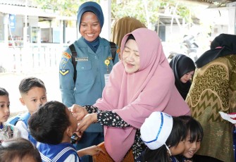 Ketua Daerah Kodaeral XIV Gabungan Jalasenastri Koarmada RI, Ny Maulina Djatmoko