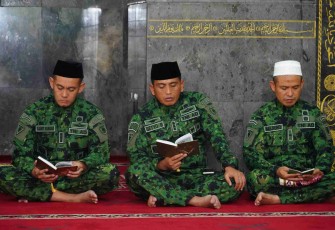 Doa bersama jelang HUT Ke-65 Kostrad di Masjid Sabilul Huda, Divif 2 Kostrad, Singosari, Kamis (5/3)