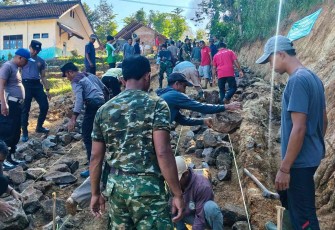 Karya bakti TNI