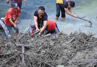 Pembersihan sampah