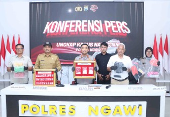 Konferensi pers Polres Ngawi
