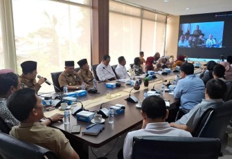 Hearing DPRD Provinsi Bengkulu didampingi Pj Sekda Provinsi Bengkulu Dengan Korban TPPO di Kamboja 