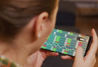 HSB Investasi Dinobatkan sebagai Best OTC Broker dan GOFX Broker oleh ICDX