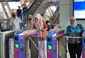 Hari Pertama WFH ASN, Pengguna LRT Jabodebek Turun 10 Persen, Layanan Optimal