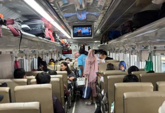 Hari Terakhir Periode Libur Imlek, Volume Penumpang KA di Stasiun Pekalongan Capai Empat Ribu Lebih