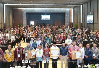 Humas BKN, Di tengah Rapat Kerja Nasional ke-XVII Asosiasi Kabupaten Seluruh Indonesia (APKASI)