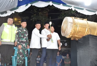 Danrem 023/KS Kolonel Inf Iwan Budiarso melepas pawai takbiran 