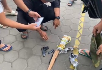 Barang bukti pistol ilegal
