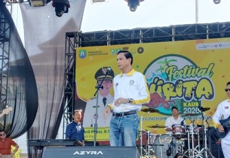 Bupati Kaur Gustil Pausi Buka Rangkaian Puncak Festival Gurita 