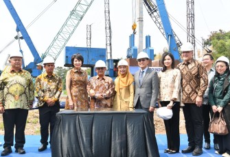 Menteri Pendidikan Dasar dan Menengah (Mendikdasmen) Abdul Mu'ti, meresmikan _groundbreaking_ Sekolah Pelita Harapan (SPH) yang ditandai dengan penandatanganan prasasti pada Selasa (2/6)