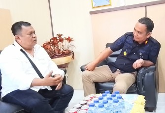 Karutan Tanjung Pura Fransisco Pandia Terima Kunjungan Wartawan: "Bagi Saya, Semua Setara Tanpa Memandang Status Sosial"