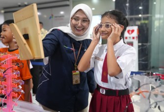 Program CAKRA PGN Jangkau 300 Siswa dan Warga melalui Layanan Kesehatan Mata