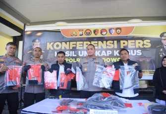 Polres Bondowoso Amankan Tersangka Perampokan Bercelurit 