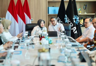 Menteri Ekonomi Kreatif, Teuku Riefky Harsya, menerima audiensi Badan Pusat Statistik (BPS), di Kantor Kementerian Ekraf, Jakarta, Selasa (9/6/2026)