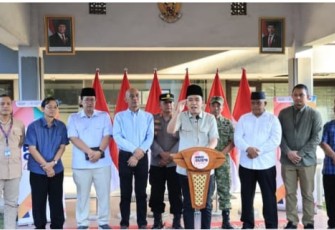 Bupati Jember Muhammad Fawait 