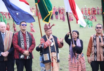 Mendagri Buka Festival Fulan Fehan 2026, Hadirkan Tarian Persahabatan Indonesia dan Timor-Leste