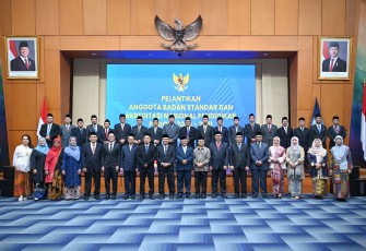 Mendikdasmen Lantik Anggota BSANP