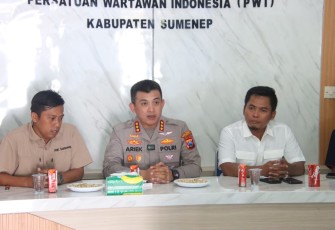 Polresta Sumenep Perkuat Sinergitas Bersama Awak Media Melalui Silaturahmi dan Dialog