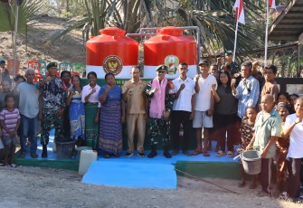 Yonarmed 12 Kostrad Revitalisasi Sumur Bor, Bantu Penuhi Kebutuhan Air Warga Perbatasan