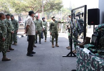 Panglima TNI Tinjau Kesiapan Prajurit dalam Complex Warfare Course di Batujajar