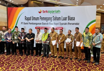 Bupati Roby Hadiri RUPS-LB BRK Syariah, Jajaran Pemegang Saham Sepakati Nama Calon Pengurus Bank