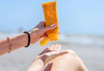 Mengapa Sunscreen Bayi Perlu Perlindungan UVA dan UVB?