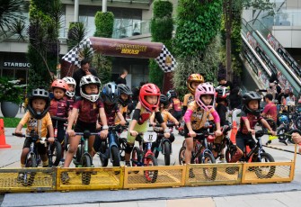 Rise and Move Kembali Ramaikan Akhir Pekan Sehat dan Seru di Grand Galaxy Park Mall
