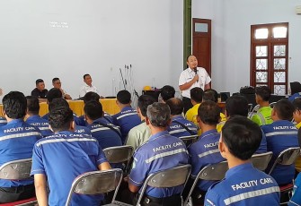 Tingkatkan Standar Pelayanan Kebersihan saat Angleb, KAI Services Gelar Pembinaan Petugas Cleaning di Regional Yogyakarta