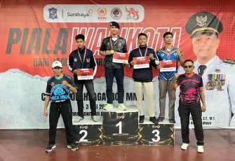Brimob Polda Jatim Sabet 4 Emas Kejurprov MMA Surabaya