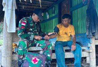 Yonarmed 12 Kostrad Hadir Menjangkau Pelosok
