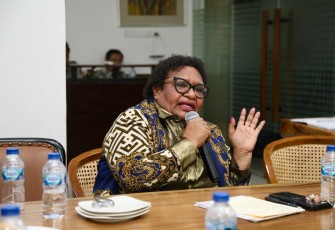 Wakil Menteri Dalam Negeri (Wamendagri) sekaligus Wakil Ketua Umum Persatuan Intelegensia Kristen Indonesia (PIKI) Ribka Haluk