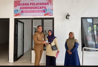 Penyerahan KTP-el