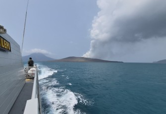 Pemantauan Aktivitas Gunung Anak Krakatau dan Pencarian Lima Jurnalis di Selat Sunda