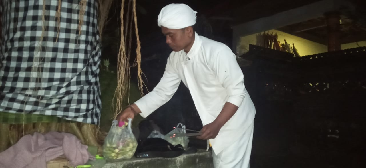 Pura Patirtan Taman Pasupati