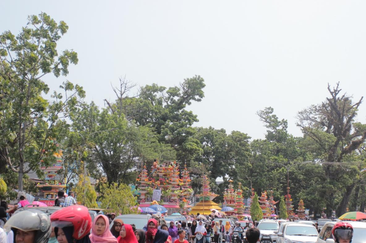 Arak-arakan Tabut Tebuang