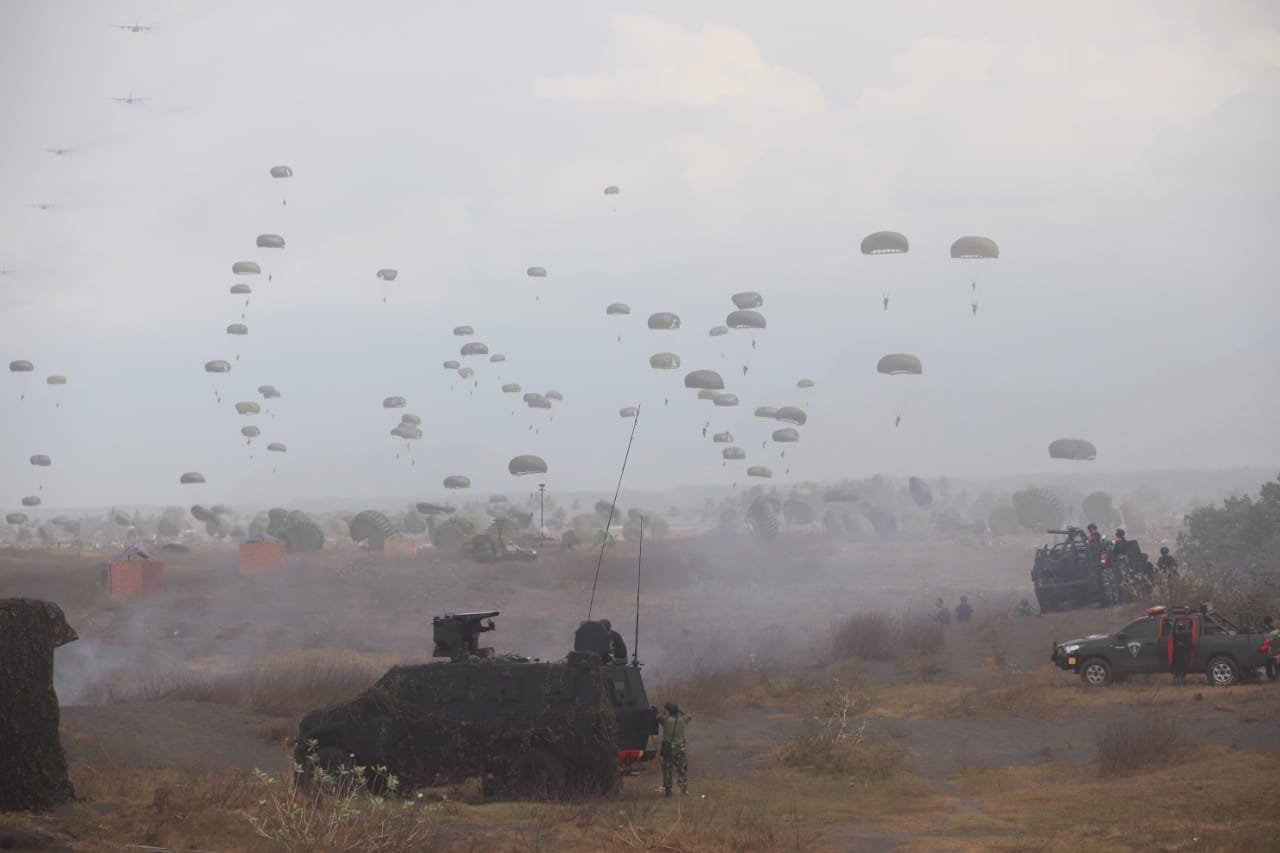 Puncak latihan angkasa yudha Fire Power Lumajang